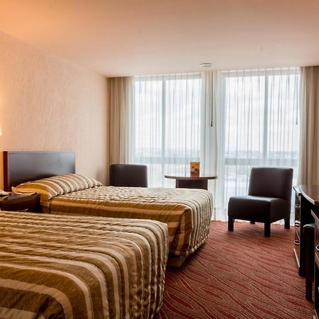 Hotel Real Plaza אגואסקליינטס מראה חיצוני תמונה