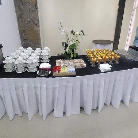 Hotel Real Plaza אגואסקליינטס מראה חיצוני תמונה