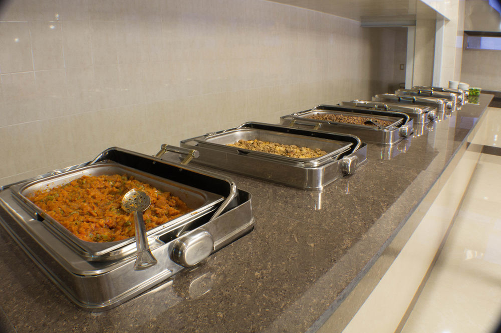 Hotel Real Plaza אגואסקליינטס מראה חיצוני תמונה